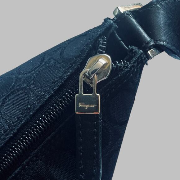 Salvatore Ferragamo Black Bag Tote - Picture 8 of 12